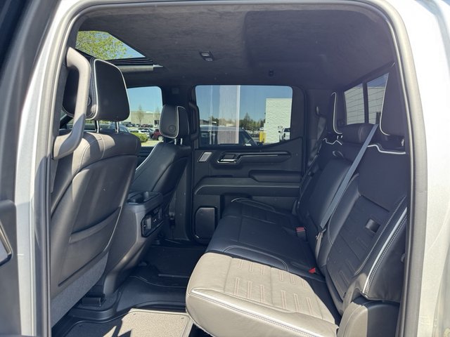2022 GMC Sierra 1500 AT4X 4WD 147WB