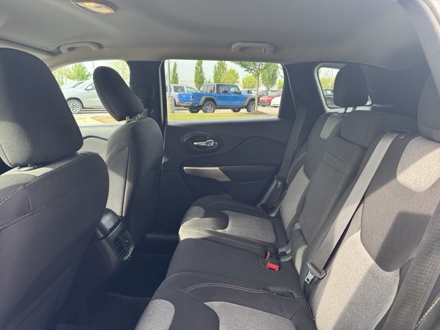 2018 Jeep Cherokee Latitude 2WD