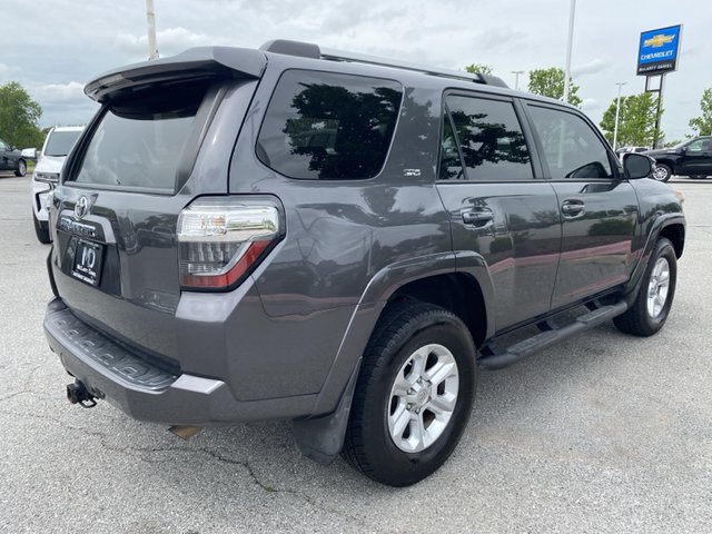 2020 Toyota 4Runner SR5 4WD