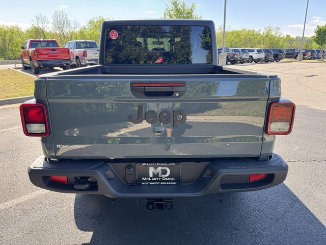 2025 Jeep Gladiator Nighthawk 4WD