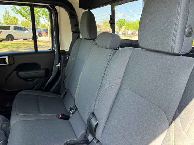 2025 Jeep Gladiator Nighthawk 4WD