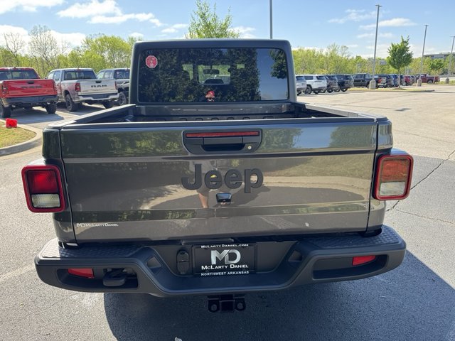 2025 Jeep Gladiator Nighthawk 4WD
