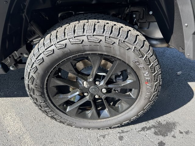 2025 Jeep Gladiator Nighthawk 4WD