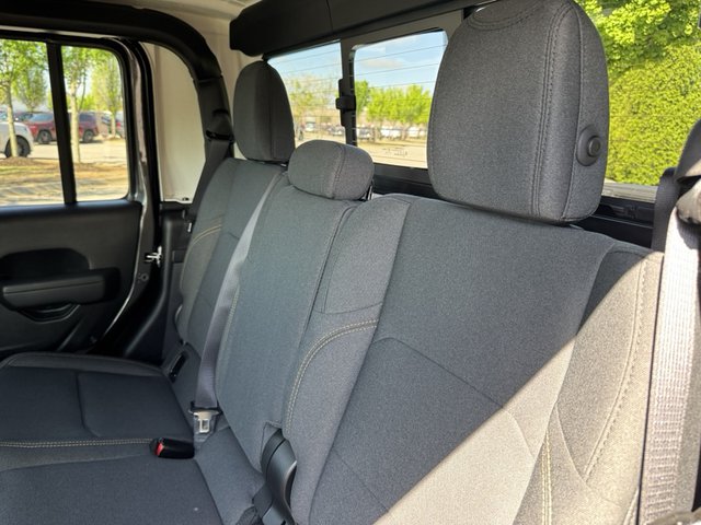 2025 Jeep Gladiator Nighthawk 4WD