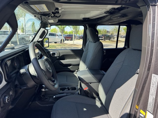 2025 Jeep Gladiator Nighthawk 4WD