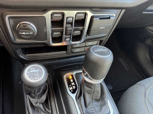 2025 Jeep Gladiator Nighthawk 4WD