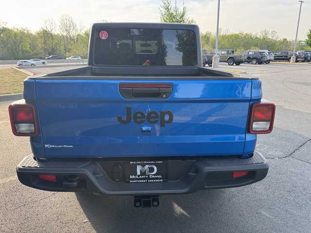 2025 Jeep Gladiator Nighthawk 4WD