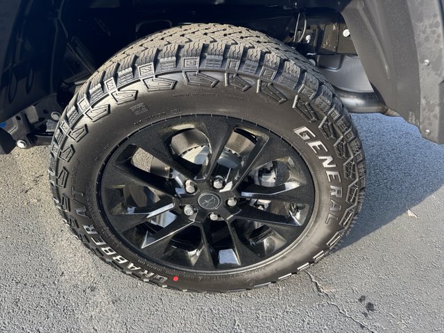 2025 Jeep Gladiator Nighthawk 4WD