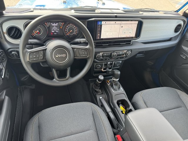 2025 Jeep Gladiator Nighthawk 4WD