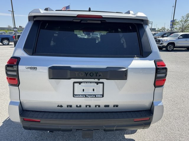2025 Toyota 4Runner SR5 4WD