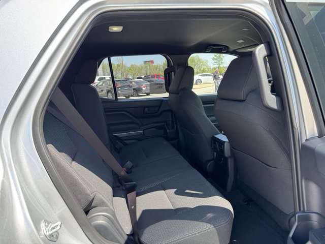 2025 Toyota 4Runner SR5 4WD