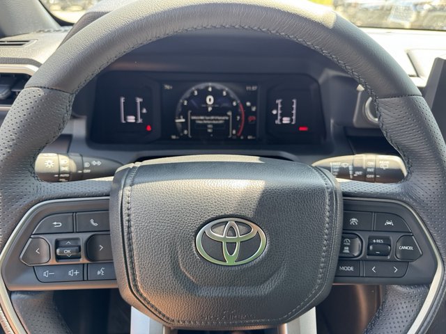 2025 Toyota 4Runner SR5 4WD