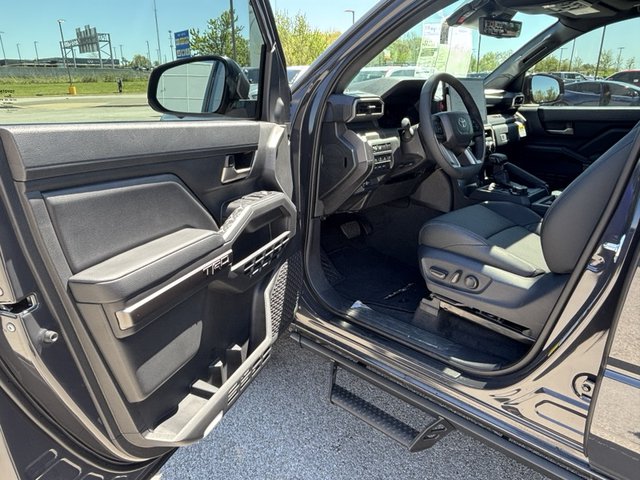 2025 Toyota Tacoma TRD Sport 4WD 5ft Bed