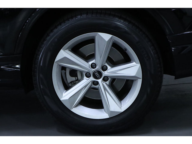 2023 Audi Q7 Premium Plus 45 TFSI Quattro