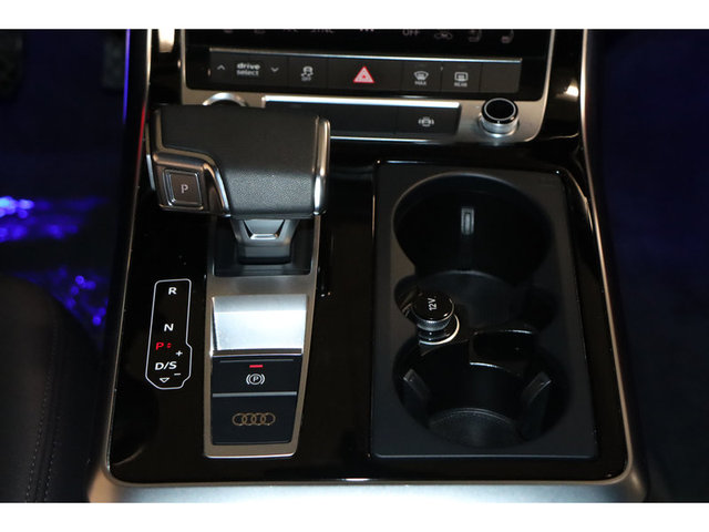 2023 Audi Q7 Premium Plus 45 TFSI Quattro
