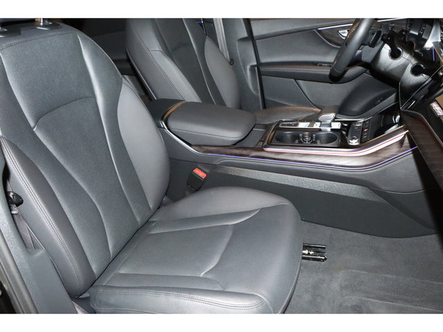 2023 Audi Q7 Premium Plus 45 TFSI Quattro