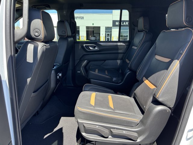 2022 GMC Yukon XL AT4 4WD