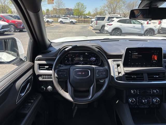 2022 GMC Yukon XL AT4 4WD