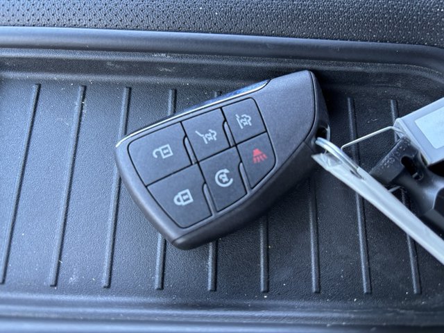 2022 GMC Yukon XL AT4 4WD