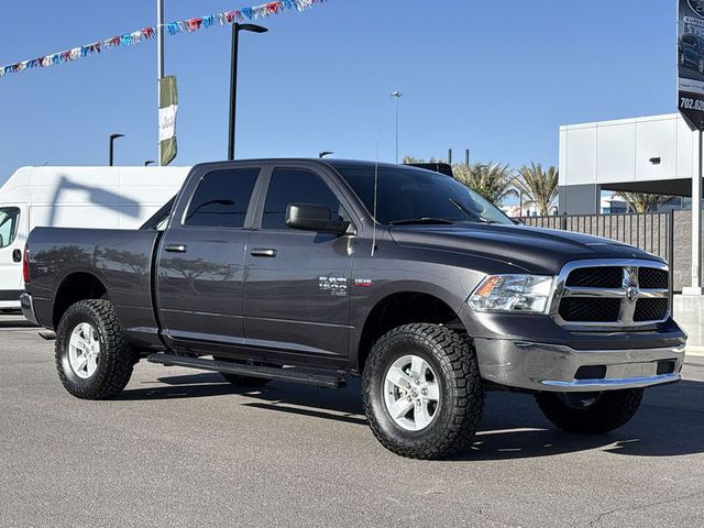 2019 Ram 1500 Classic SLT 2WD 6ft4 Box