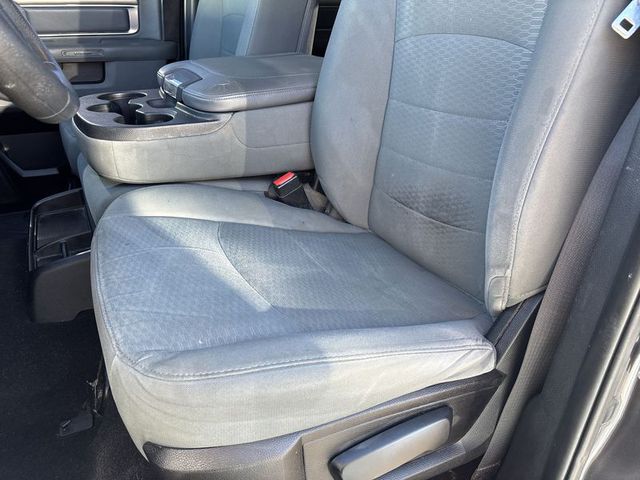 2019 Ram 1500 Classic SLT 2WD 6ft4 Box