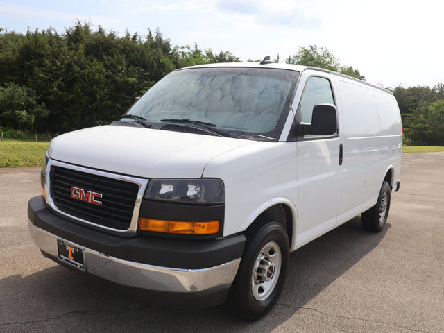 2022 GMC Savana 2500 135WB