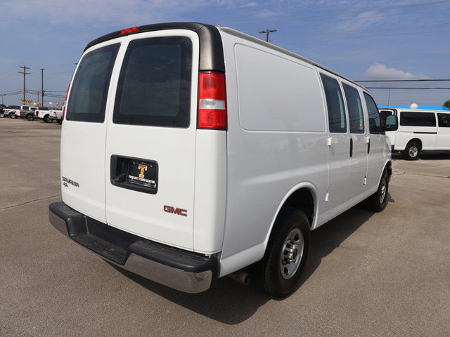 2022 GMC Savana 2500 135WB
