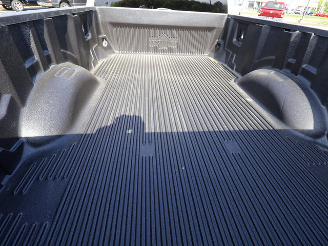 2022 Ford F-350 XLT SD 4WD 8ft Box DRW