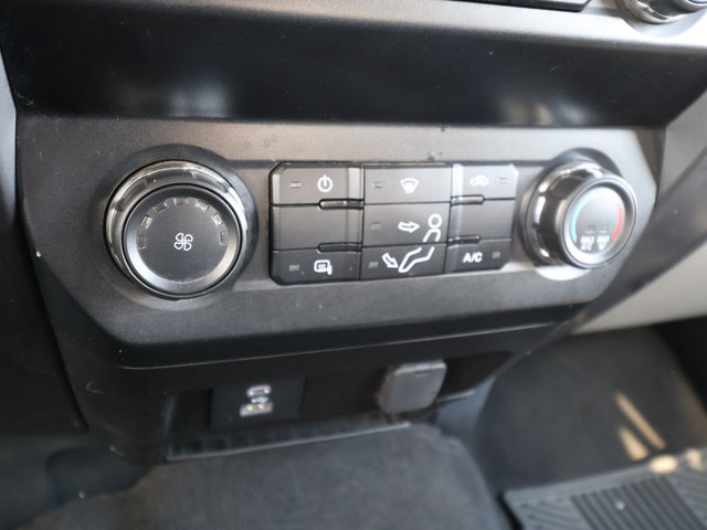 2022 Ford F-350 XLT SD 4WD 8ft Box DRW