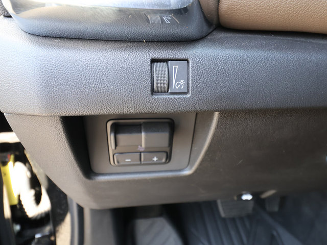 2023 GMC Canyon Denali 4WD