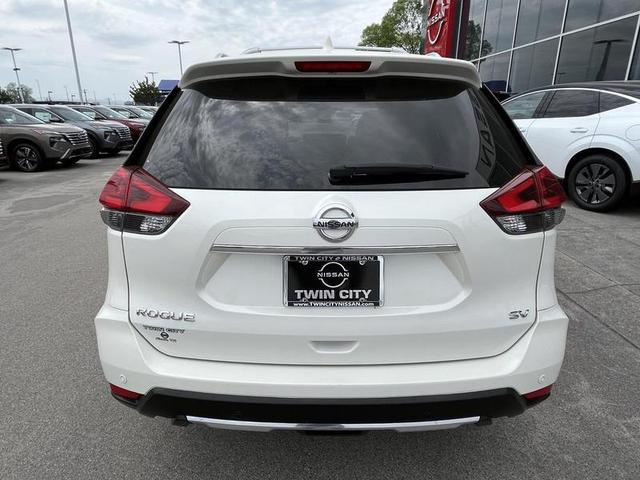 2020 Nissan Rogue SV FWD