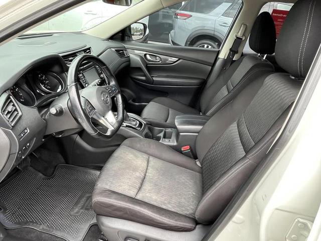 2020 Nissan Rogue SV FWD