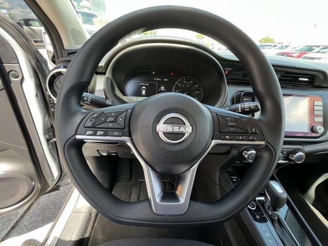 2024 Nissan Kicks SV FWD