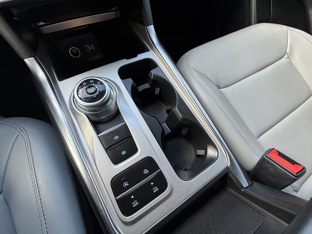 2021 Ford Explorer XLT RWD