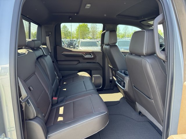 2023 GMC Sierra 1500 Denali 4WD 147WB