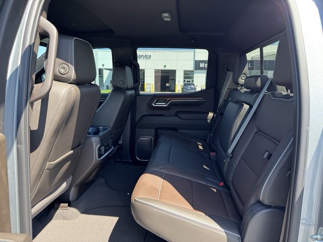 2023 GMC Sierra 1500 Denali 4WD 147WB