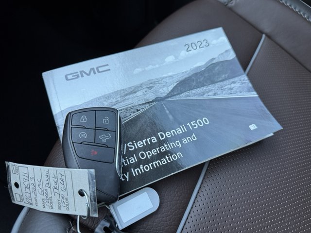 2023 GMC Sierra 1500 Denali 4WD 147WB