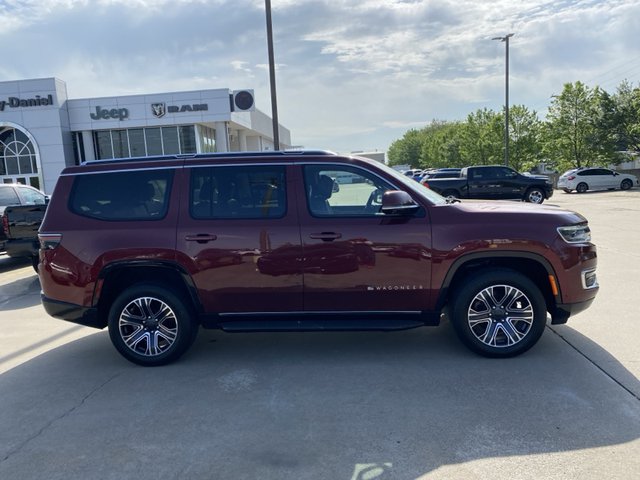 2022 Jeep Wagoneer Series III 4WD