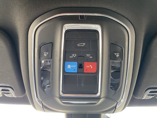 2022 Jeep Wagoneer Series III 4WD