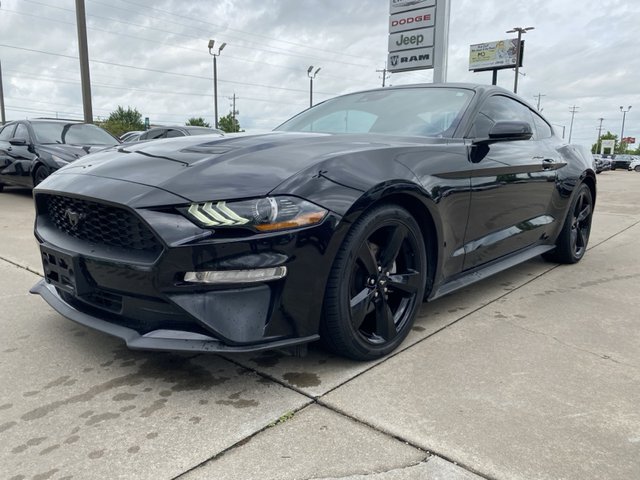 2021 Ford Mustang EcoBoost