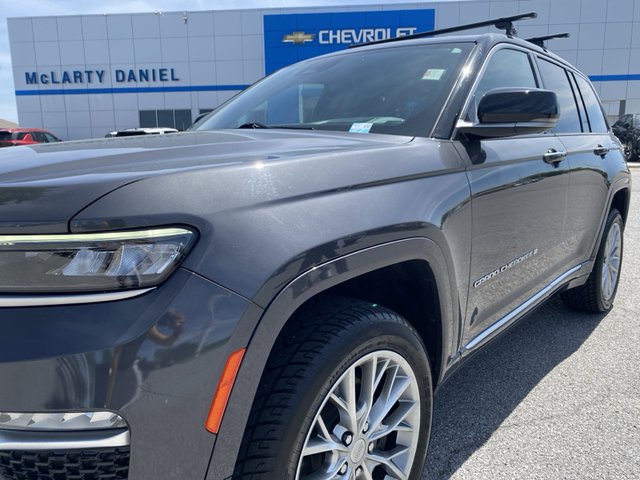 2022 Jeep Grand Cherokee Summit 4WD