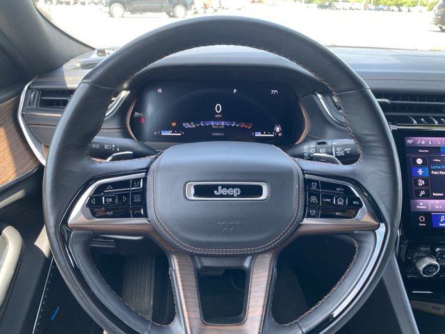 2022 Jeep Grand Cherokee Summit 4WD