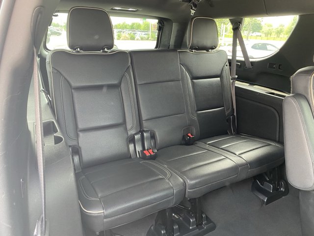 2023 Chevrolet Suburban Premier 2WD