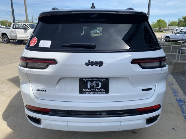 2025 Jeep Grand Cherokee Summit Reserve 4WD L