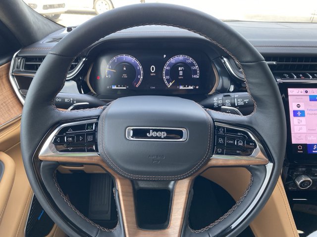 2025 Jeep Grand Cherokee Summit Reserve 4WD L