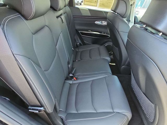 2025 Genesis GV70 2.5T AWD