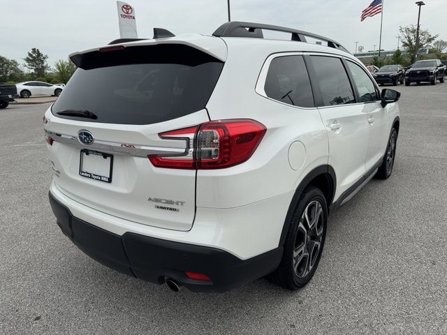 2024 Subaru Ascent Limited 8-Pass