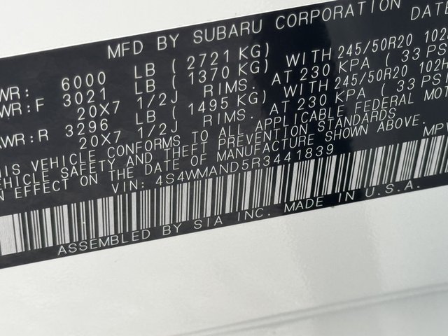2024 Subaru Ascent Limited 8-Pass