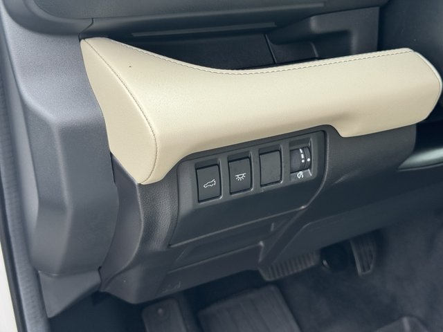 2024 Subaru Ascent Limited 8-Pass