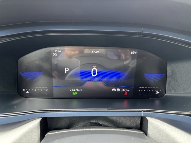 2024 Volkswagen Taos SE FWD